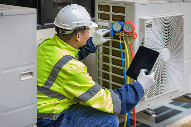 Professional Hvac technician working in Orient, NY